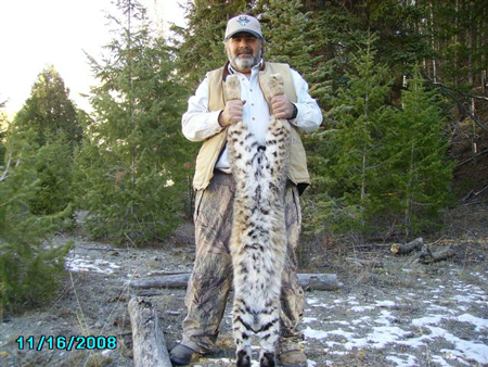 Utah's Henry Etzel with a great looking cat