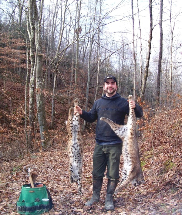 Kentucky's Brian Given with a great double on bobcats