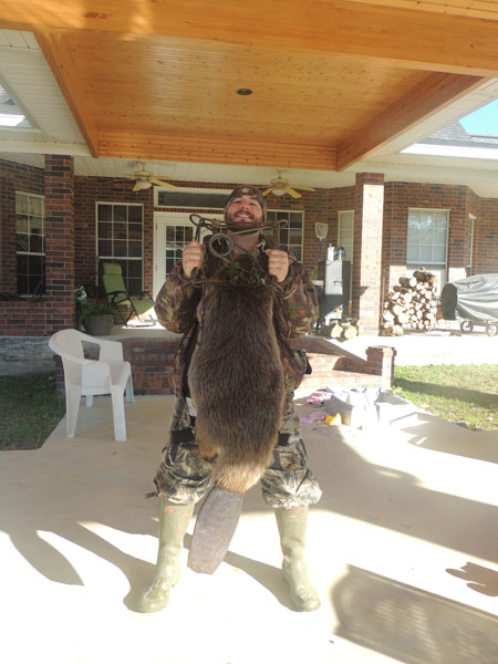 Brent Stahl from Longville, LA with a nice creek caught beaver