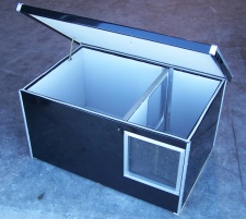 F&T Canine Classics 45"W x 30"D x 24"H Insulated Divider/Whelping Dog House