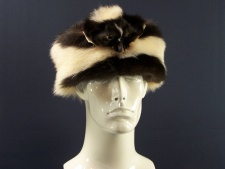 F&T Northern Classics Davy Crockett Style Skunk Fur Hat