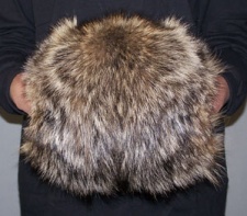 F&T Northern Classics Coyote Fur Hand Muffs