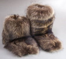 F&T Northern Classics Raccoon Fur Booties