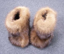 F&T Northern Classics Wild Mink Fur Baby Booties